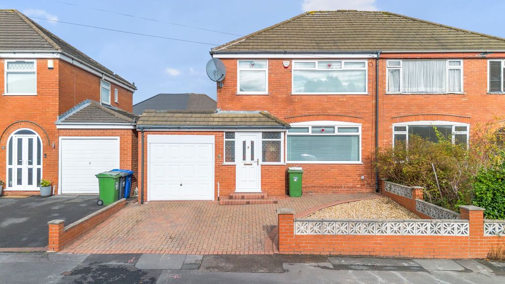 Property photo 1 of 24