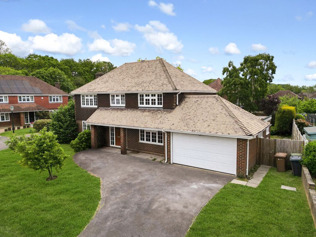 Property photo 1 of 19