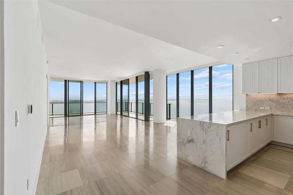 Property photo 3 of 20 <Alttext/>