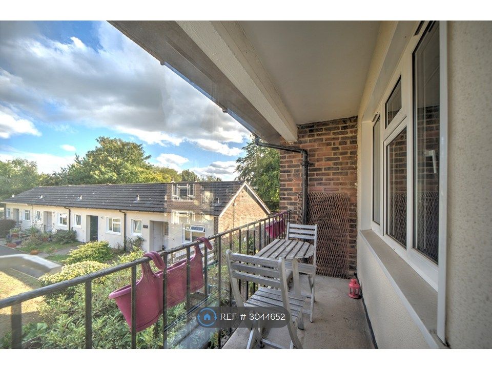 Property photo 3 of 7