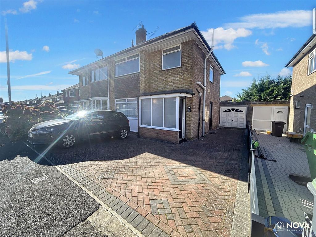 Property photo 2 of 18 Img_2530.Jpg