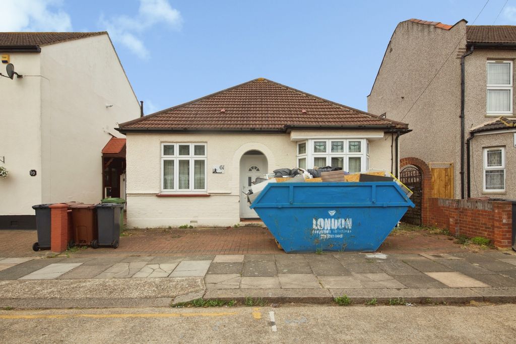Property photo 2 of 13 Pbox-Img.Jpg