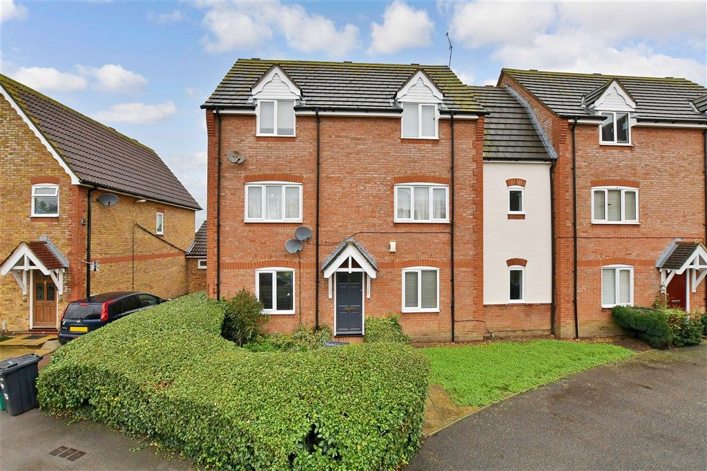 Property photo 2 of 8 External (Web)