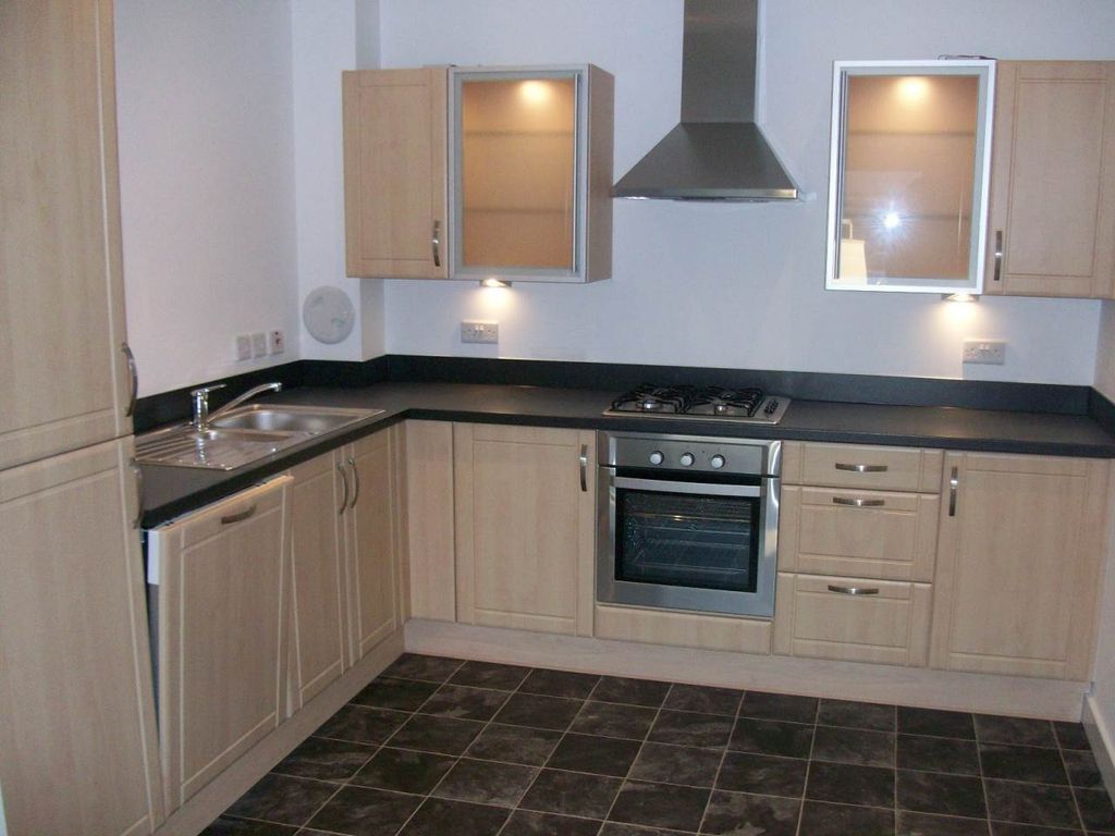 Property photo 3 of 4 Kitchen 2_11