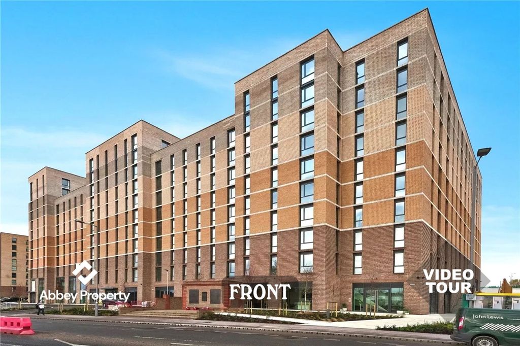 Property photo 1 of 22