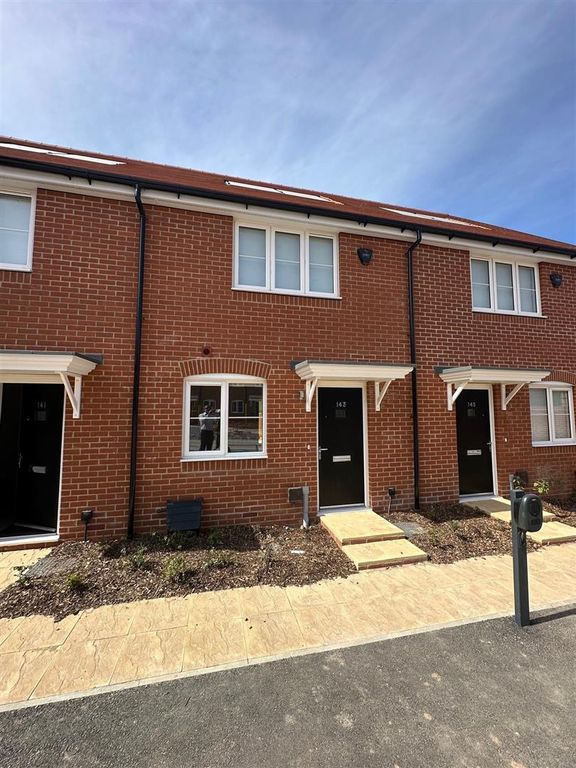 Property photo 1 of 9 143 Beaulieu Road.Jpg