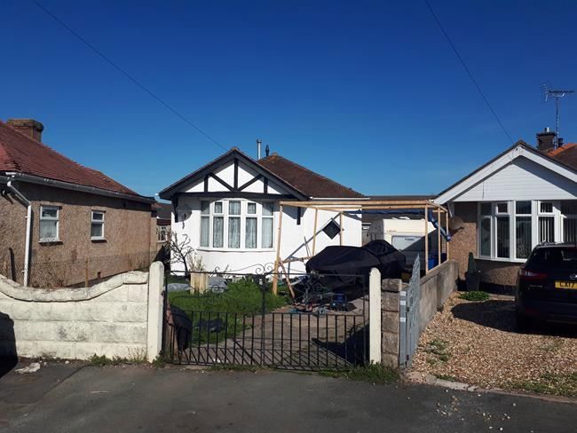 Property photo 1 of 3
