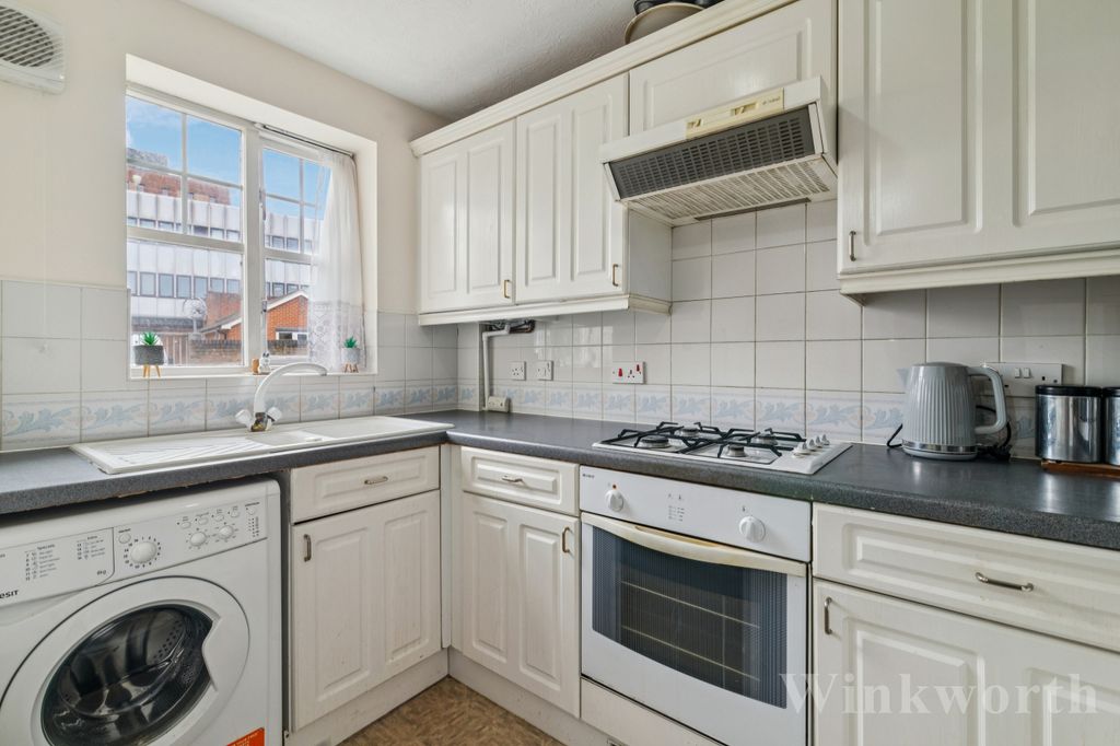 Property photo 3 of 16 Picture No. 07