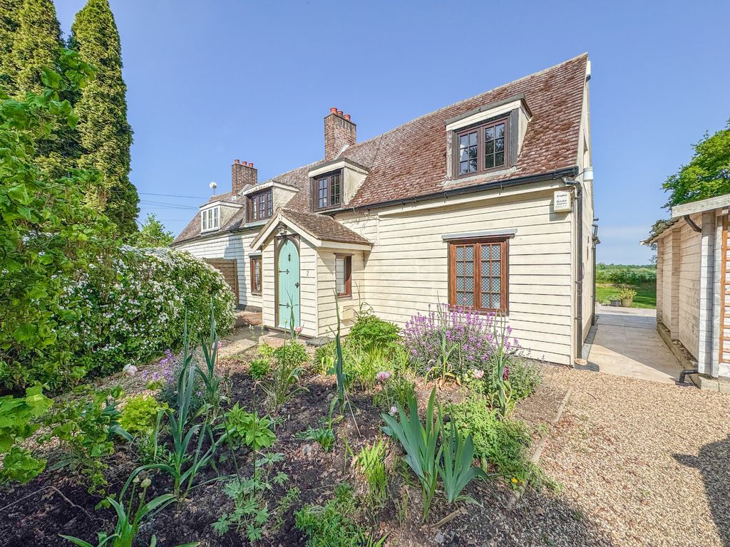 Property photo 2 of 62 Img_2500