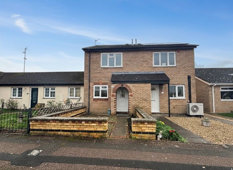 Property photo 1 of 8 Front