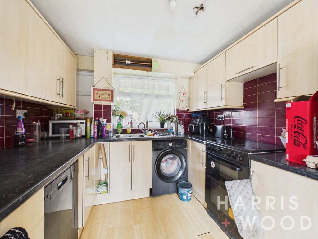 Property photo 2 of 16 5090291