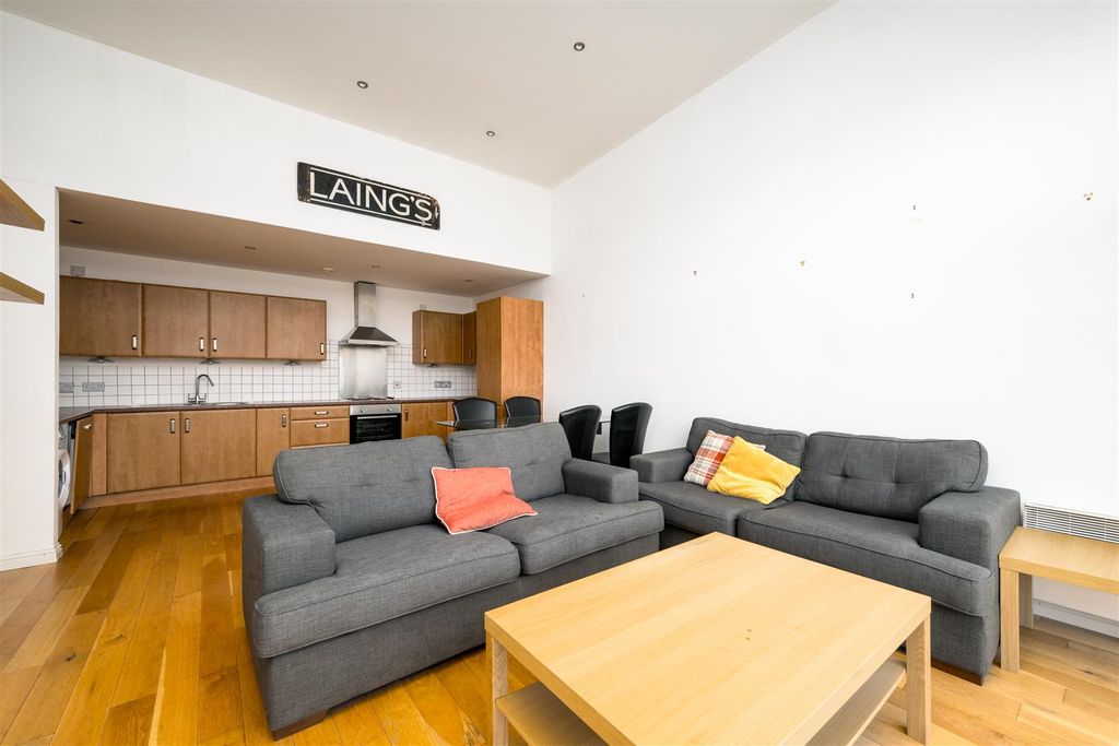 Property photo 3 of 15 Z92_6488-Edit.Jpg