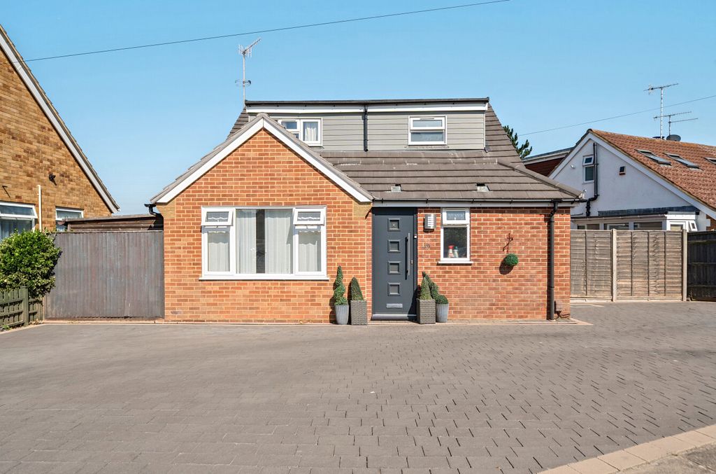 Property photo 1 of 15 1492784-26-6A55Fa...
