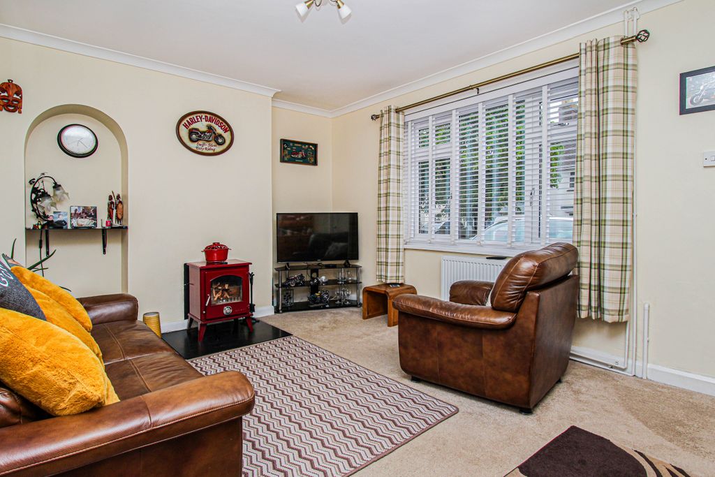 Property photo 2 of 10 Lounge