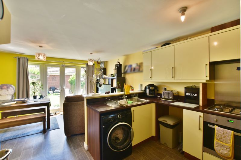 Property photo 3 of 15 Photo 2