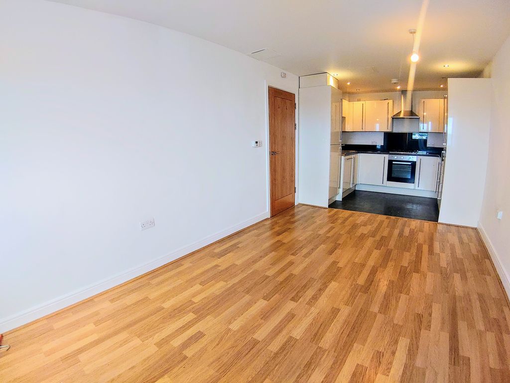 Property photo 2 of 6