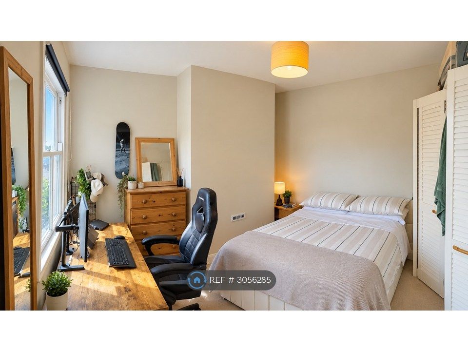 Property photo 2 of 5