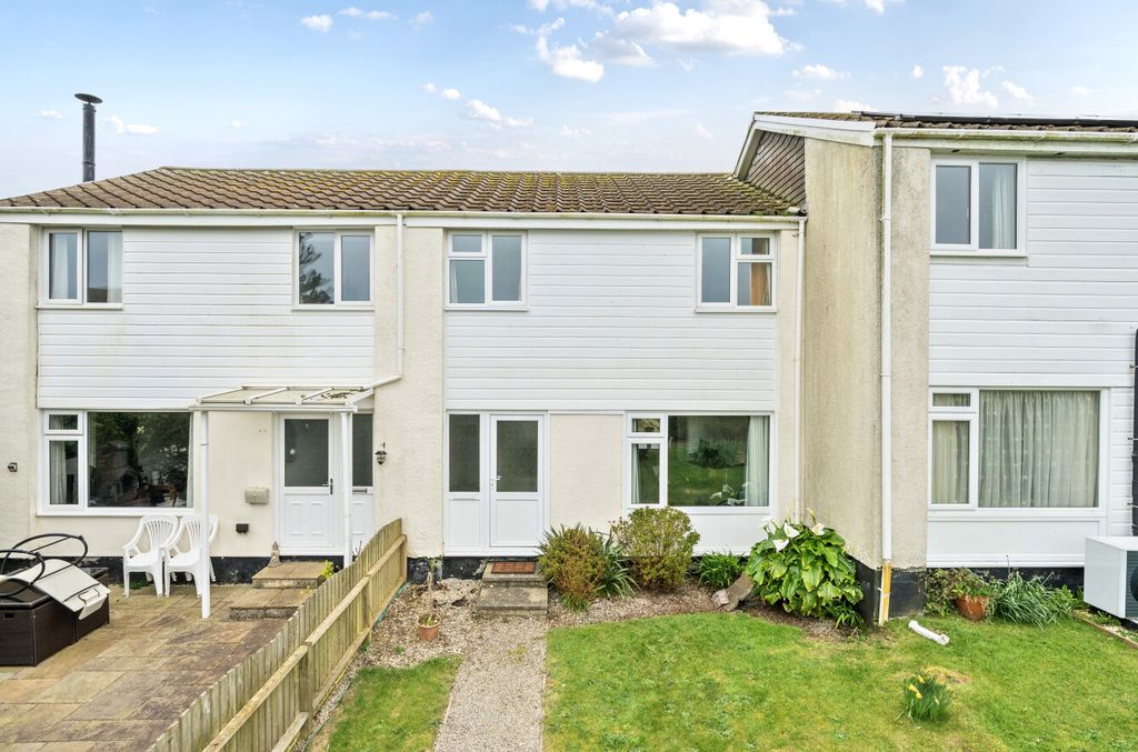 Property photo 1 of 19 1 - 1431293-1-69c2B38...