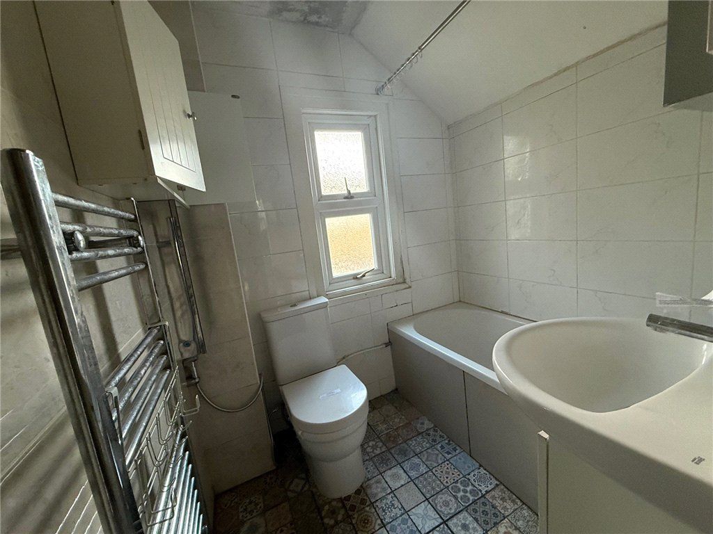 Property photo 1 of 12 Picture No. 13