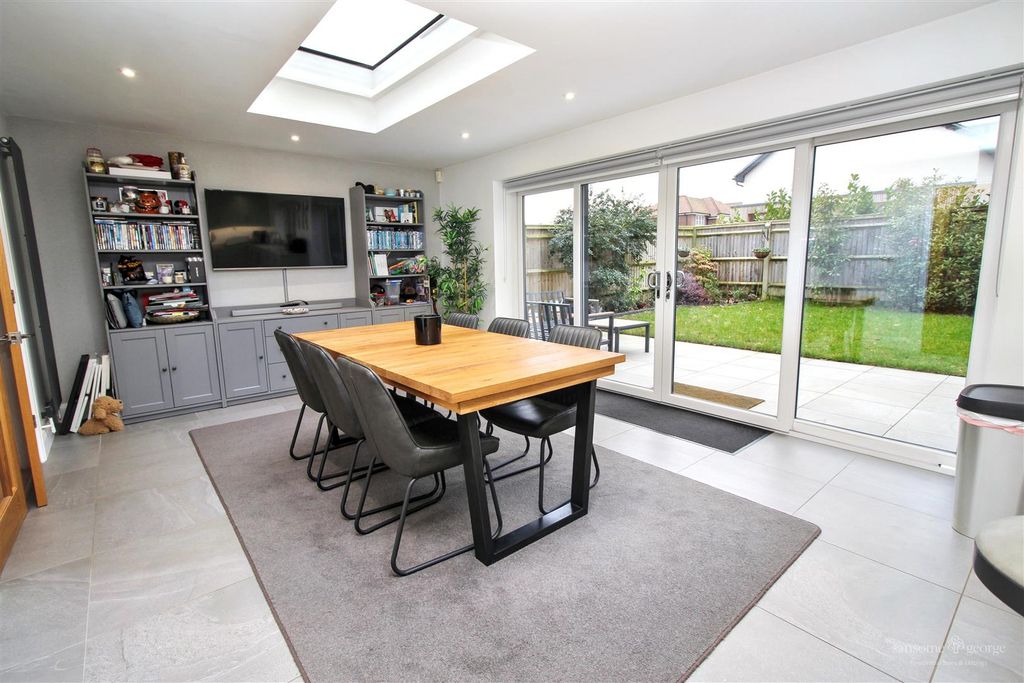 Property photo 3 of 37 Kitchen Dining