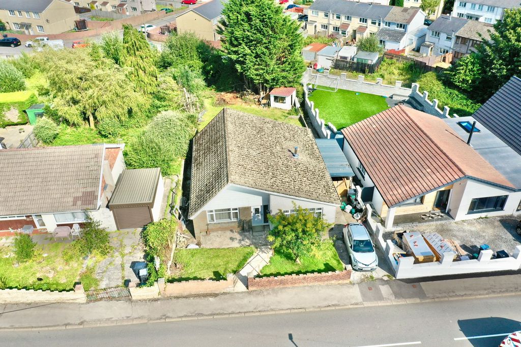 Property photo 1 of 29