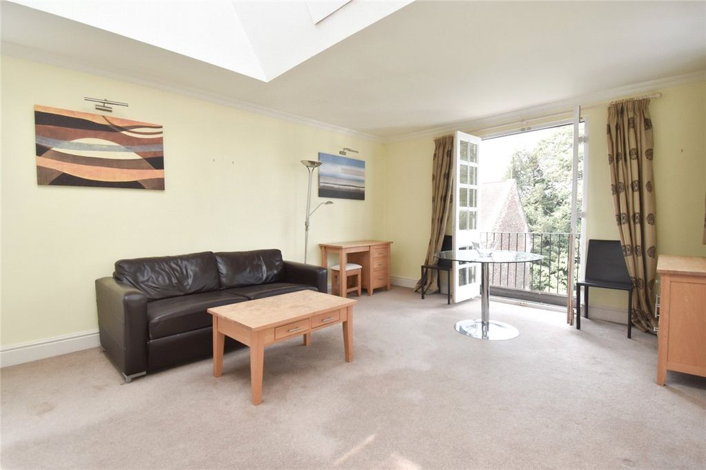 Property photo 2 of 7 Picture No. 05