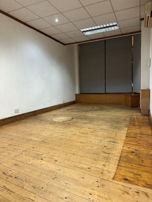 Property photo 3 of 3