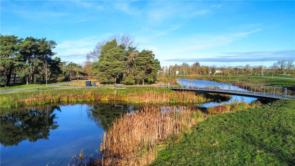 Property photo 1 of 7 Picture No. 08