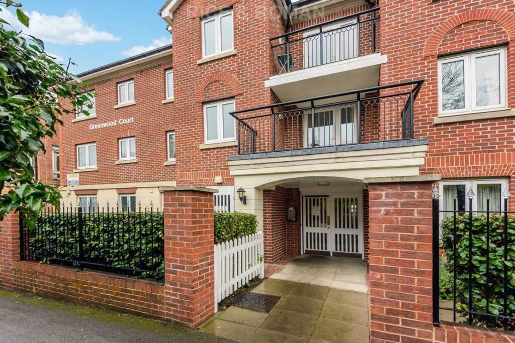 Property photo 1 of 13