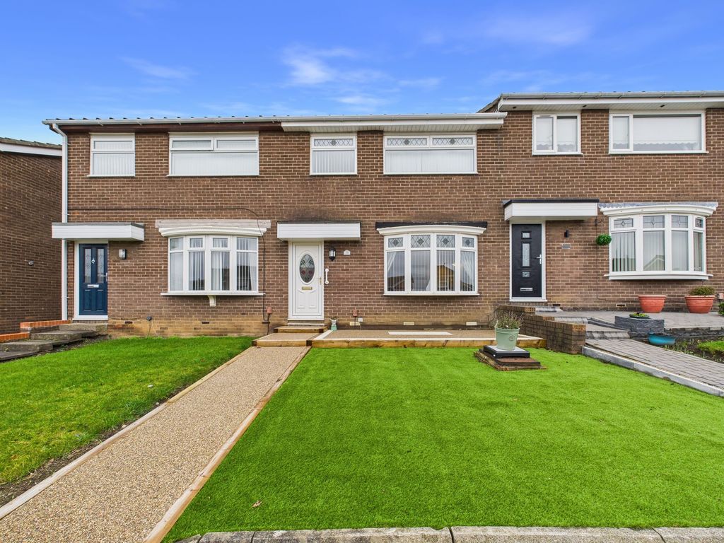 Property photo 1 of 11 External