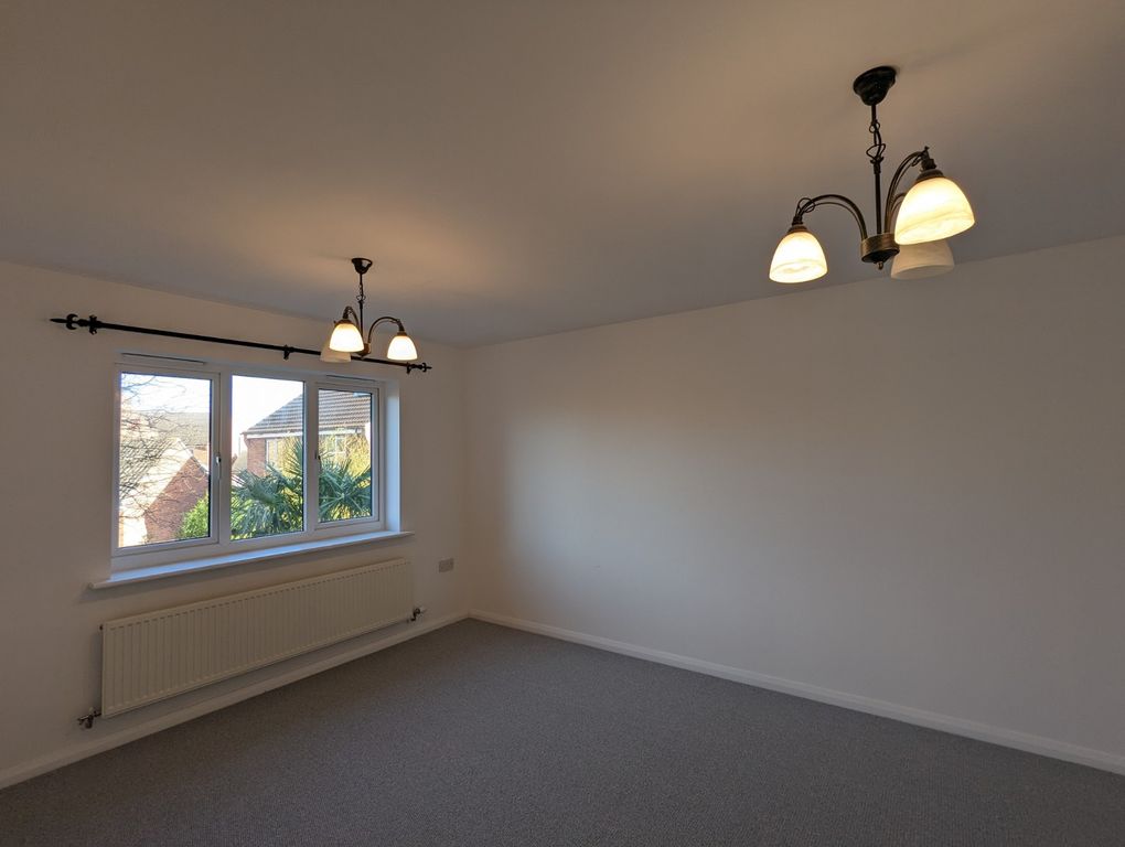 Property photo 2 of 6 Living Room