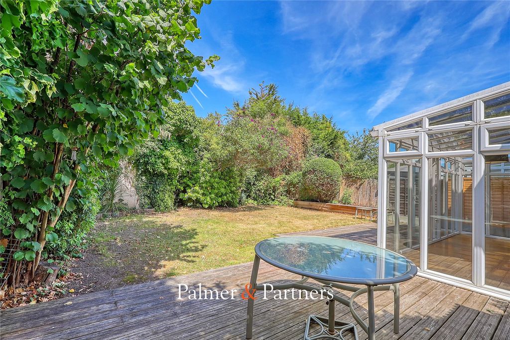 Property photo 2 of 39 Picture No. 02