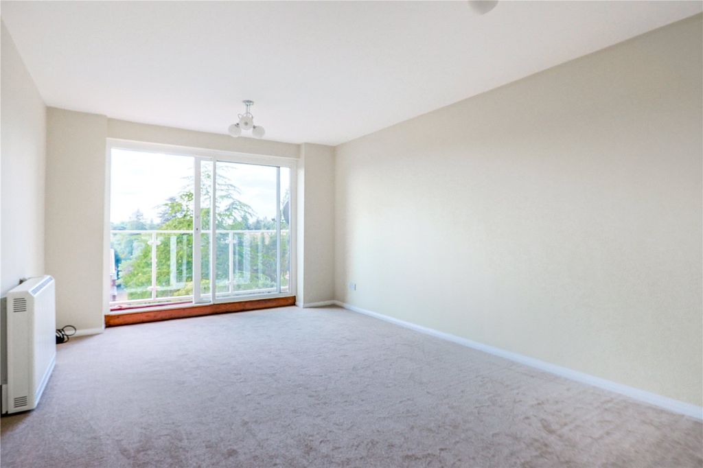 Property photo 2 of 18 Picture No. 23