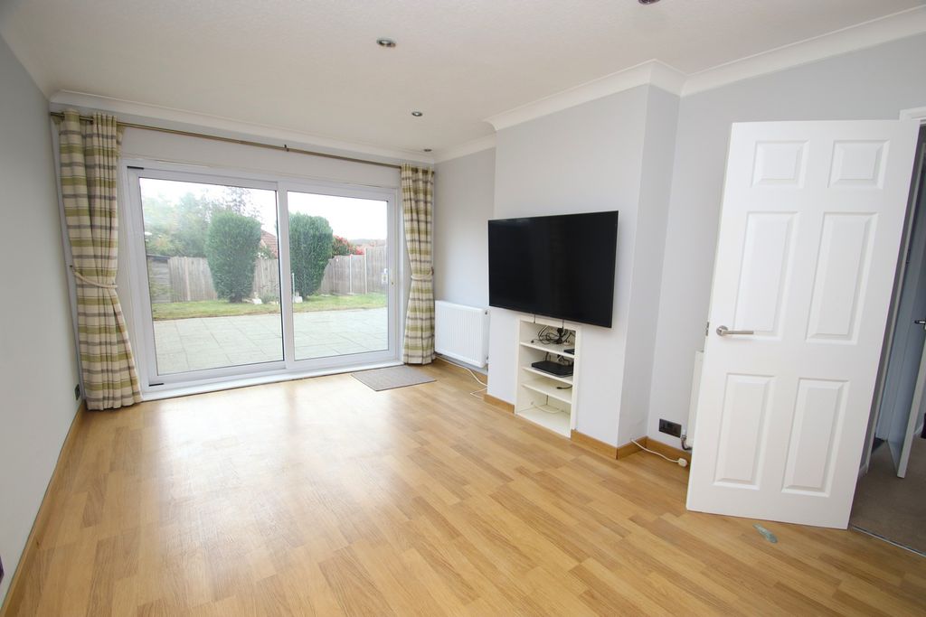 Property photo 2 of 14 Photo 13