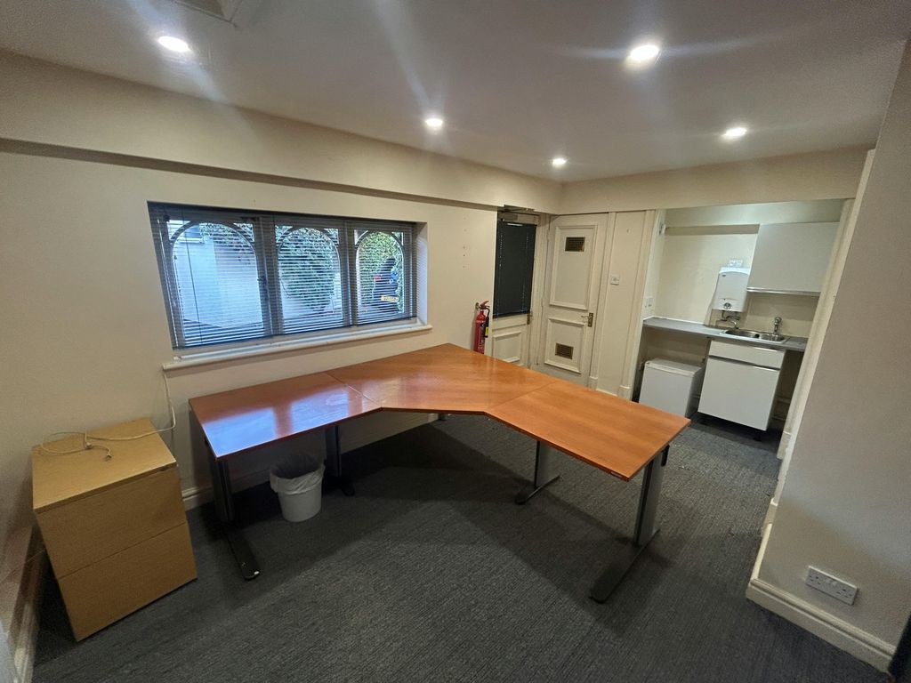 Property photo 3 of 5 Img_4963.Jpg