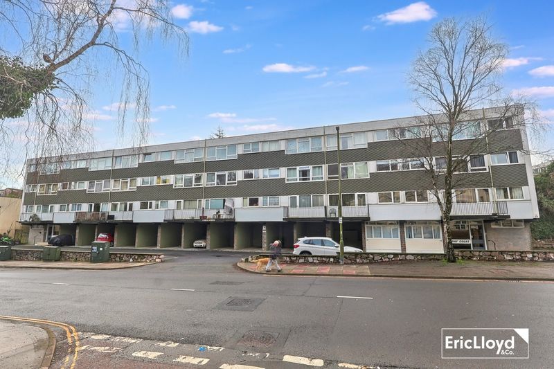 Property photo 1 of 12 Photo 13