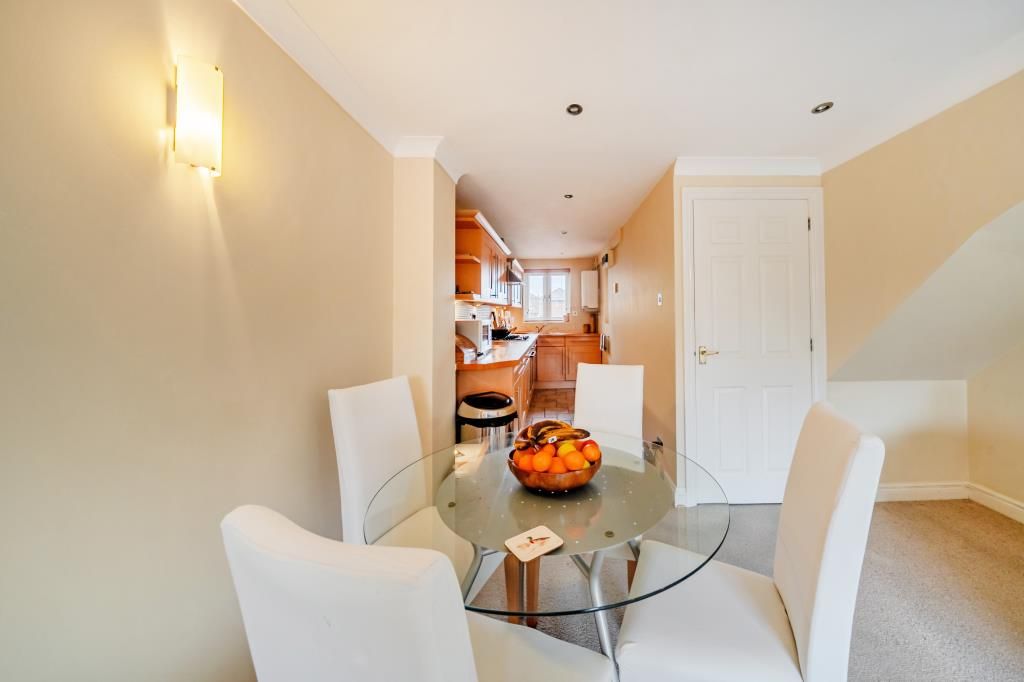 Property photo 3 of 21 Dining Room