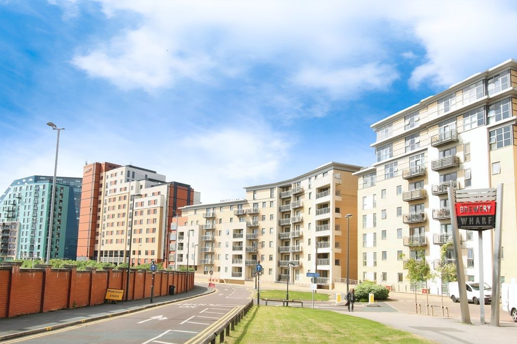 Property photo 1 of 9 Picture No. 13