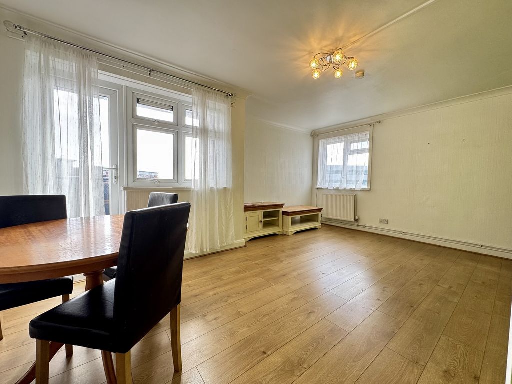 Property photo 3 of 19 Not Specified