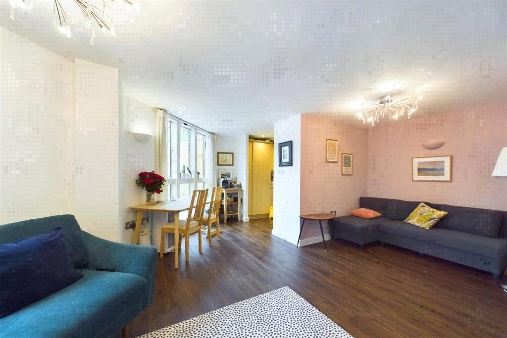 Property photo 2 of 15 Picture No. 09