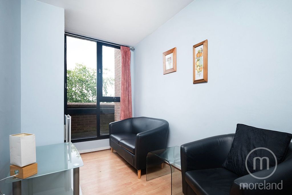 Property photo 2 of 11 5267741
