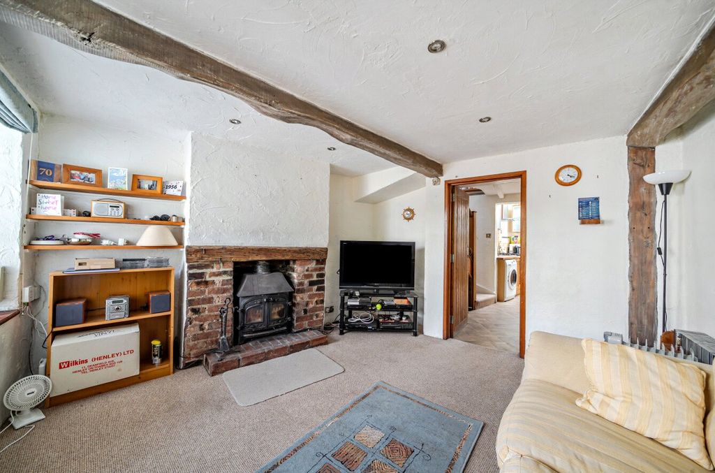 Property photo 3 of 9 Sitting Room