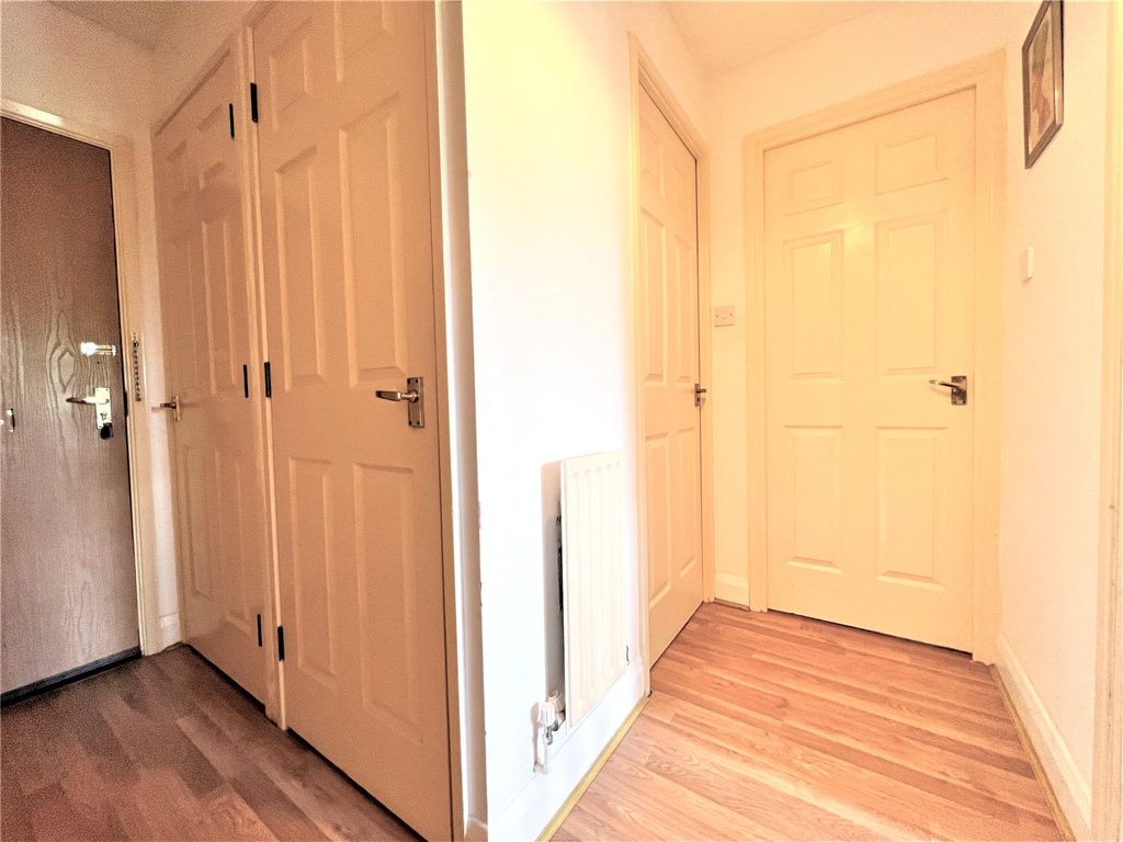 Property photo 2 of 7 Picture No. 07