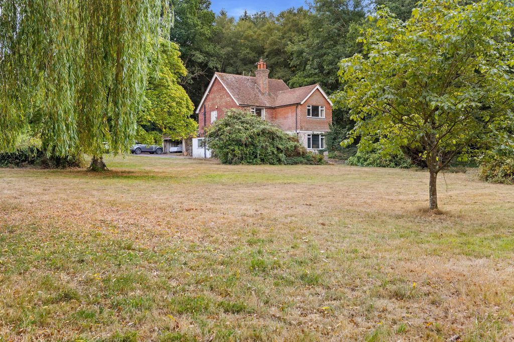 Property photo 1 of 24