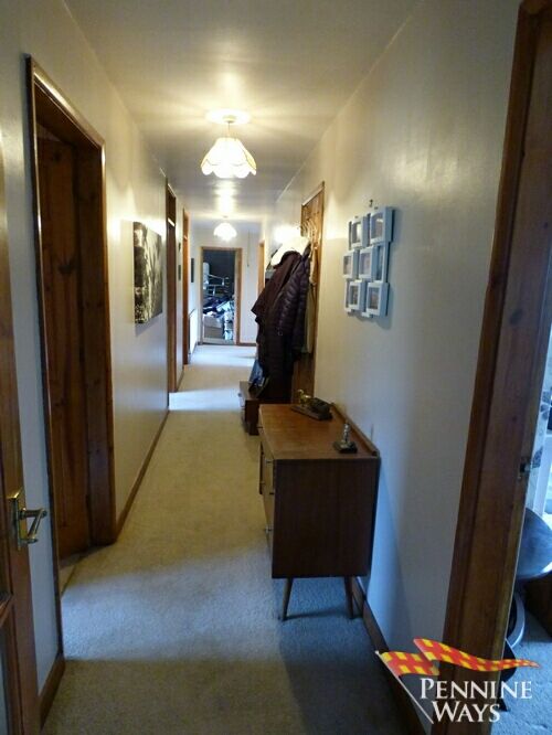 Property photo 3 of 41