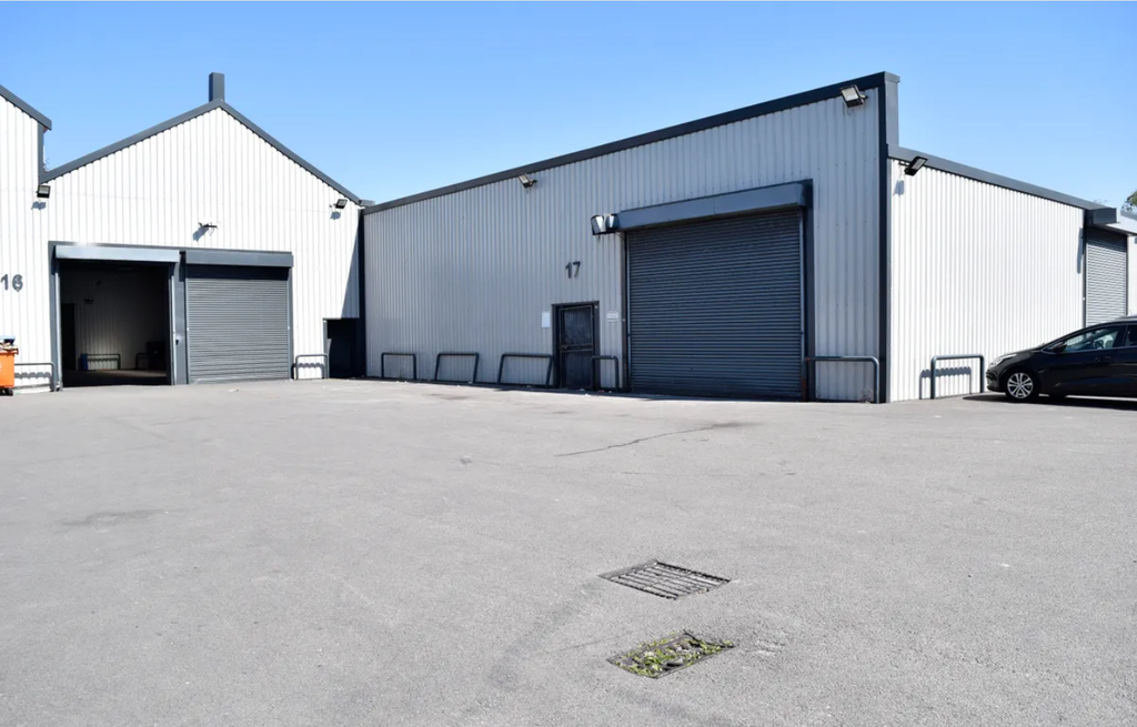 Property photo 1 of 7