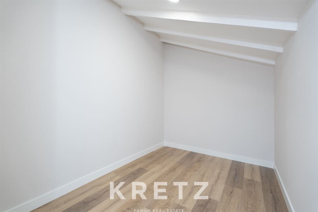 Property photo 1 of 3