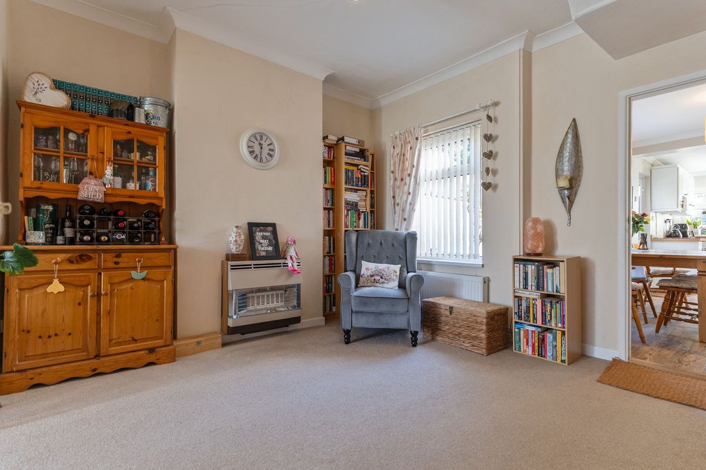 Property photo 3 of 22