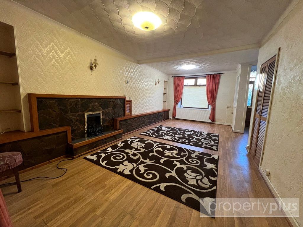 Property photo 2 of 16 Picture No. 09