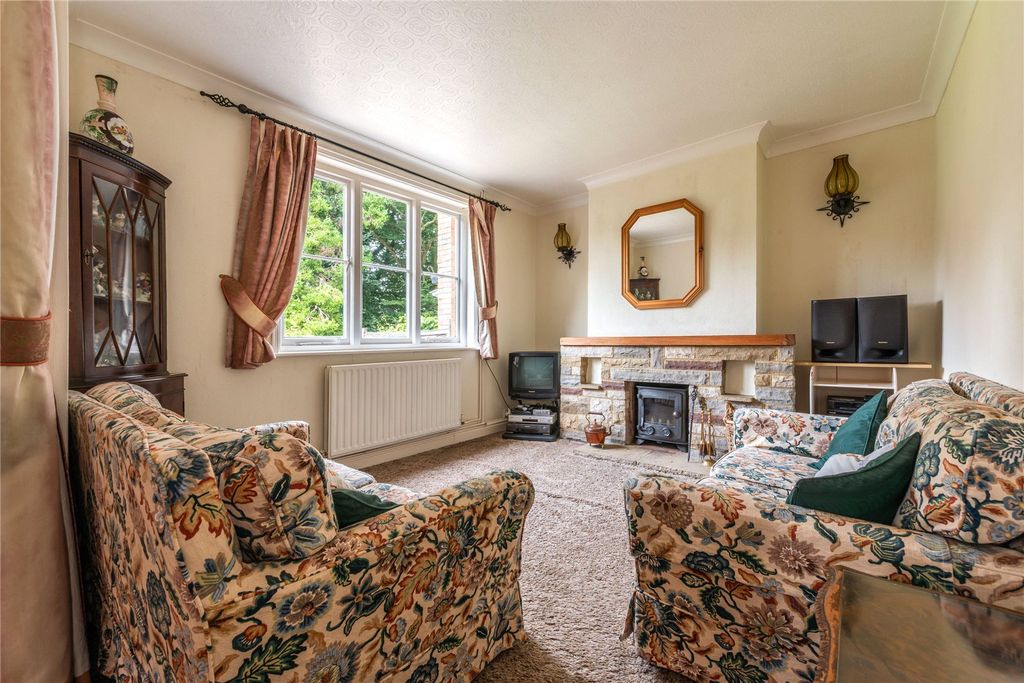 Property photo 2 of 13 Picture No. 02